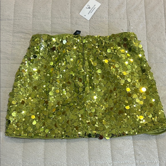 Sequin Mini Skirt in Green - Picture 2 of 2